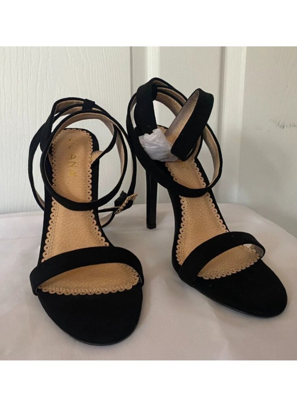 LILIANA Black suede Leather GOLD Rhinestone Strap Stiletto Heels Pump Shoes *8M*